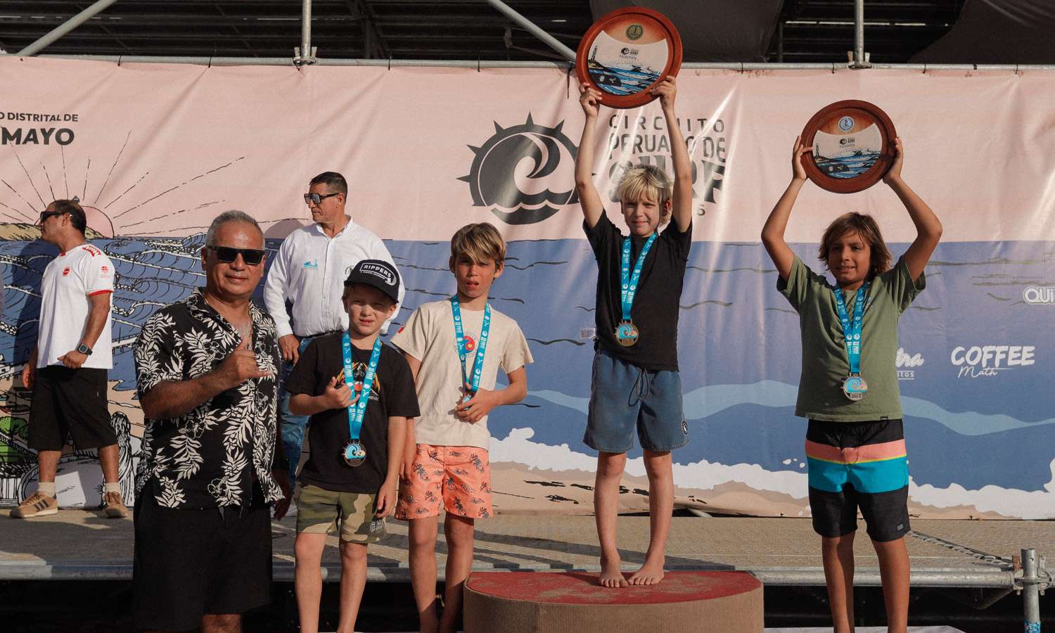NOTA DE PRENSA FINAL DE LA TERCERA FECHA DEL CIRCUITO PERUANO DE SURF FENTA Perú
